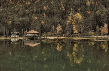 autunno sul lago